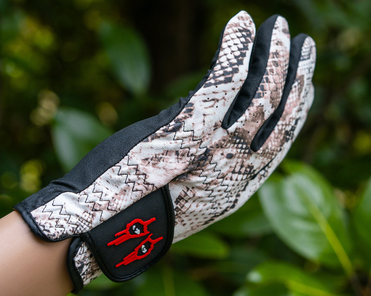 The Cooper Club - Golf Glove